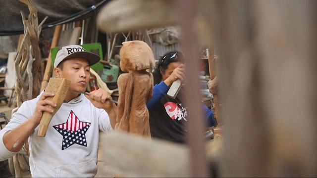 Indigenous Peoples in Fashion: Wood-Carving Artisan – Ching Chen