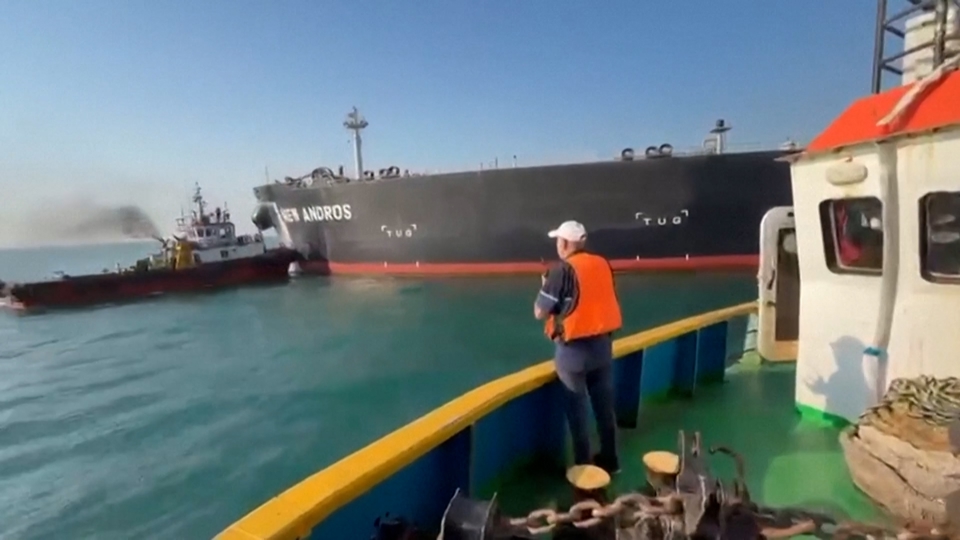 Oil Remains Above US$100 a Barrel as US and Iran Trade Strikes