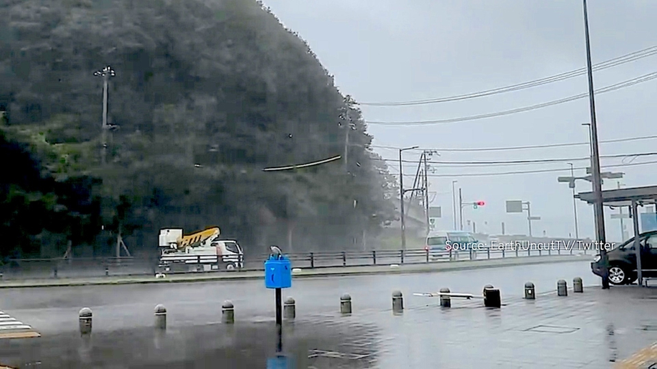 Typhoon Lan Makes Landfall In Western Japan - TaiwanPlus